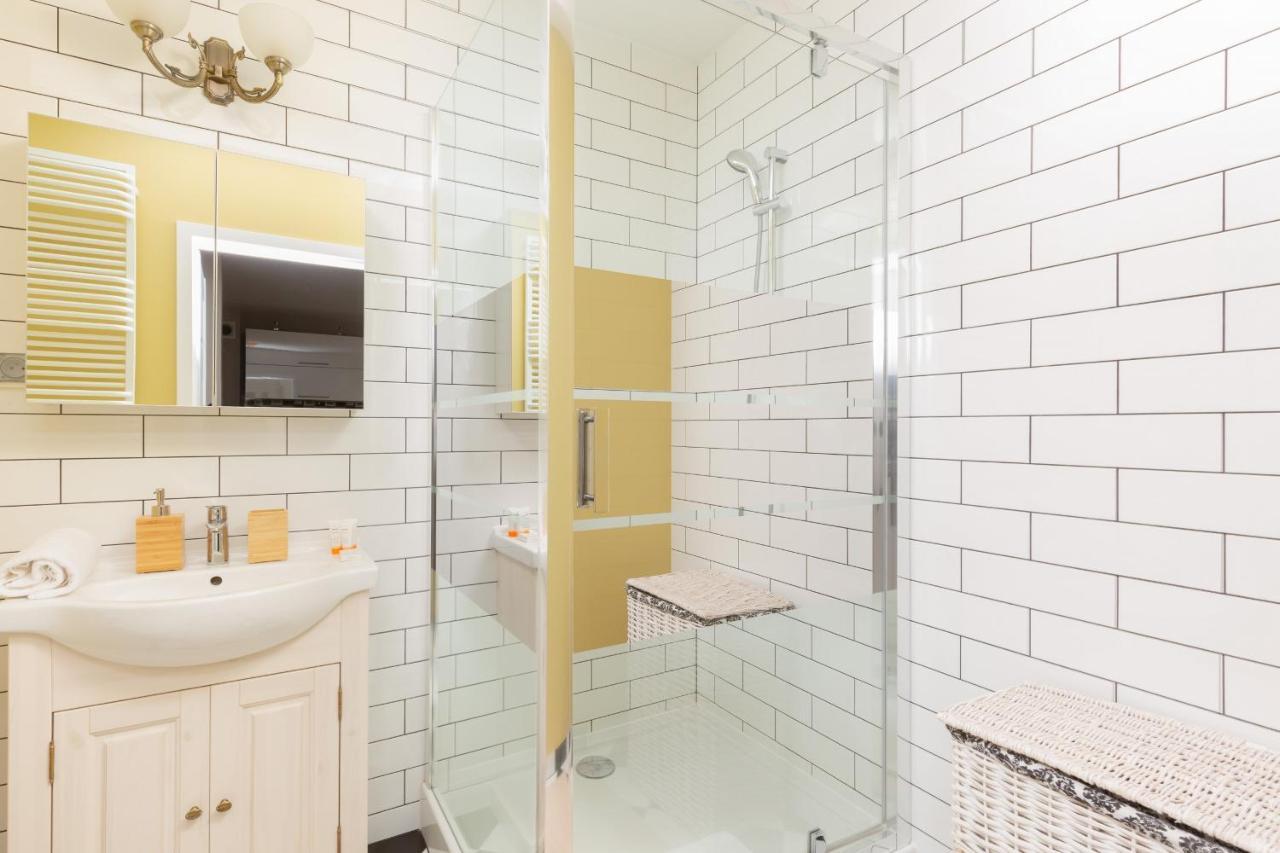 גדינייה Elegancki Apartament W Centrum Gdyni Z Parkingiem By Noclegi Renters מראה חיצוני תמונה